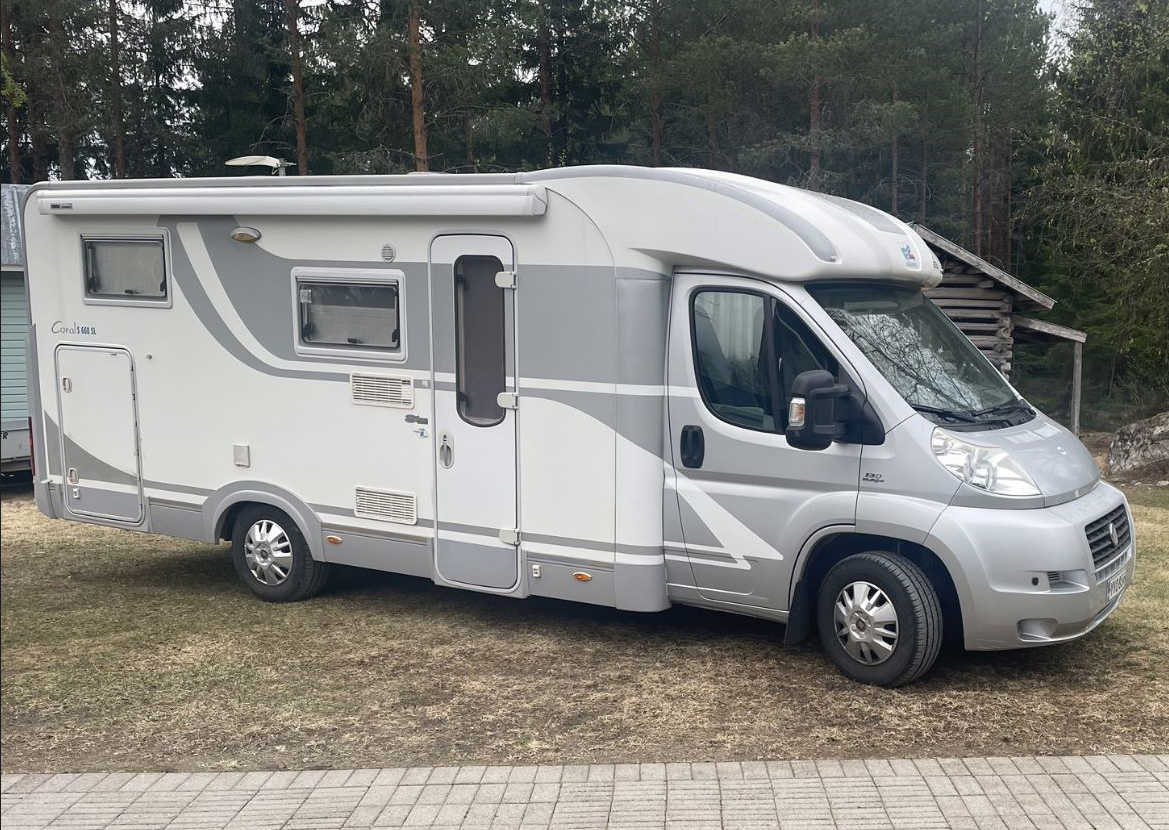 Kuvassa: Adria CORAL 660 SL 2.3