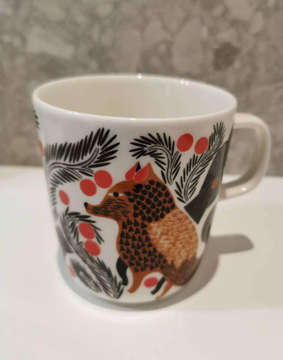 Kuvassa: Marimekko Ketunmarja-muki 4 dl