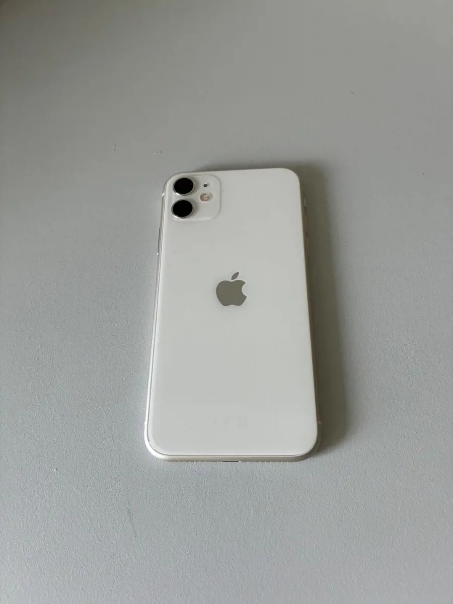 Kuvassa: iPhone 11