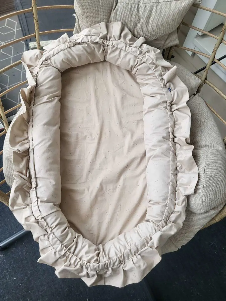 Kuvassa: Unipesä Beige 