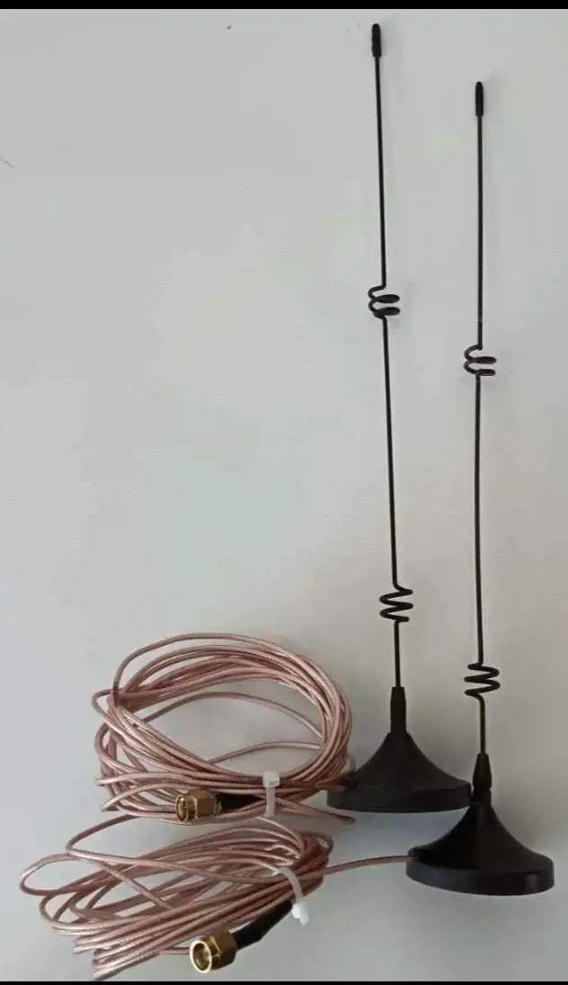 Kuvassa: Ulko/sisäantennit 2 kpl