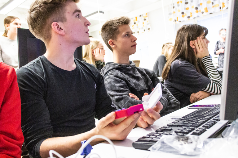 Erasmus-opiskelijoita Lauttakylän lukiolla vuonna 2019. Arkistokuva: Mikko Perttunen