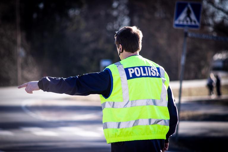Kuvituskuva: Mikko Perttunen
