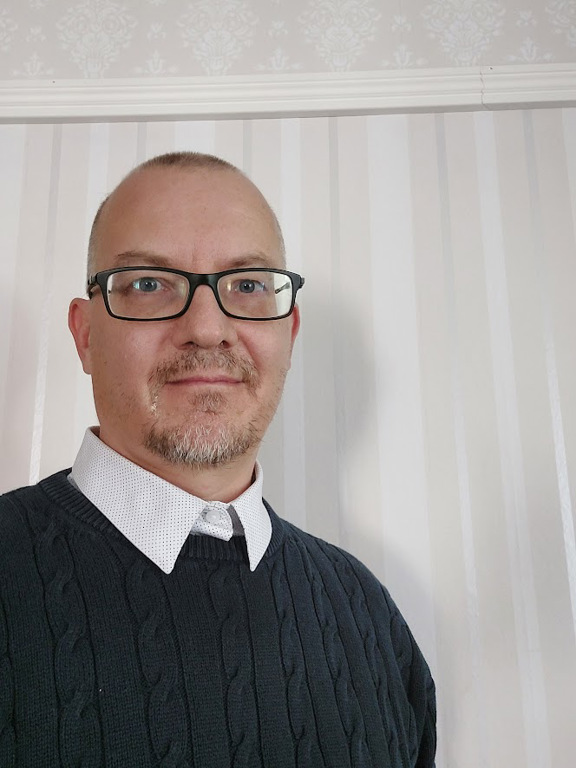 –Seurakunnan päätöksenteossa on tärkeää, että myös kylien ääni kuuluu, Henri Kiuttu sanoo.