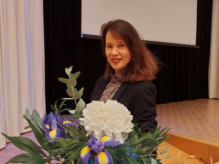 Alivaltiosihteeri Elina Pylkkänen Huittisissa: Menestyvä yhteiskunta tarvitsee vakaan talouden lisäksi sosiaalista ja ekologista kestävyyttä