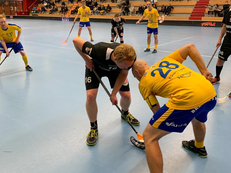 SBS Rupu taipui Nousiaisten Ryhdille vasta jatkoajalla. Kuva: Heikki Hakala