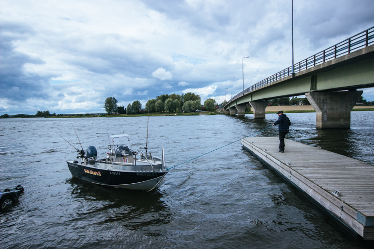 Yksi käyttö- ja hoitosuunnitelman tavoitteista on se, että Kokemäen kalatalousalue kehittyy kiinnostavana vapaa-ajankalastuksen kohteena sekä kotitarvekalastajille että virkistyskalastajille. Arkistokuva: Mikko Perttunen