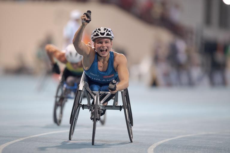 Tänä kesänä Amanda Kotajan plakkariin tuli paralympialaisten hopeamitali. Arkistokuva: Oliver Kremer